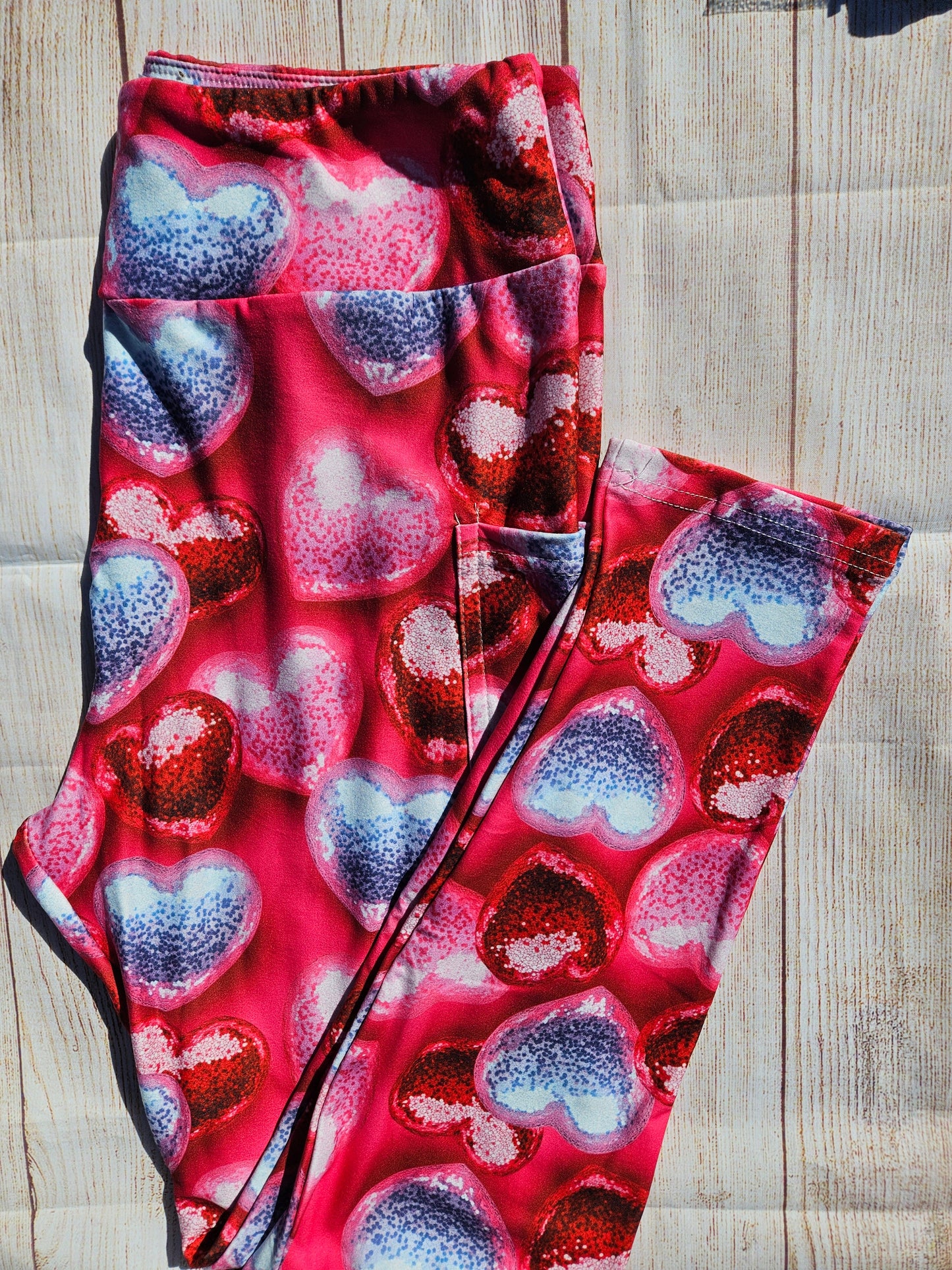 Glittery Hearts leggings with pockets