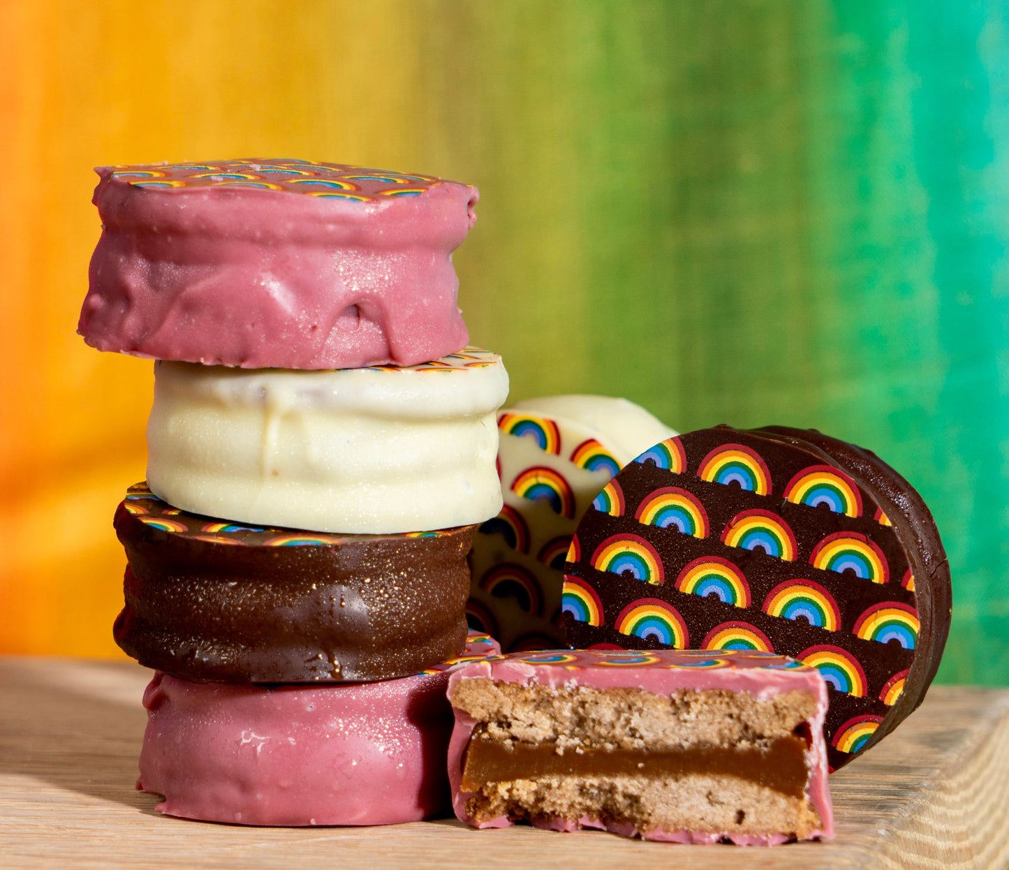 Alfajores with Design: Rainbow Alfajores Box