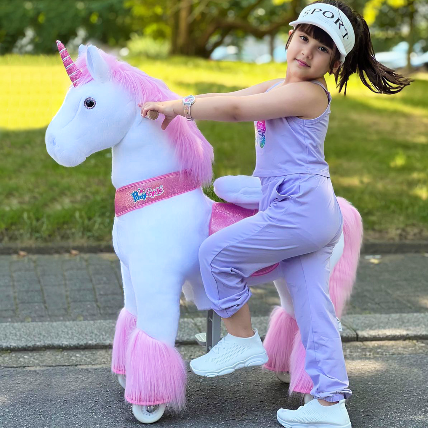 Model U Ride-On Plush Unicorn Age 4-7 Pink
