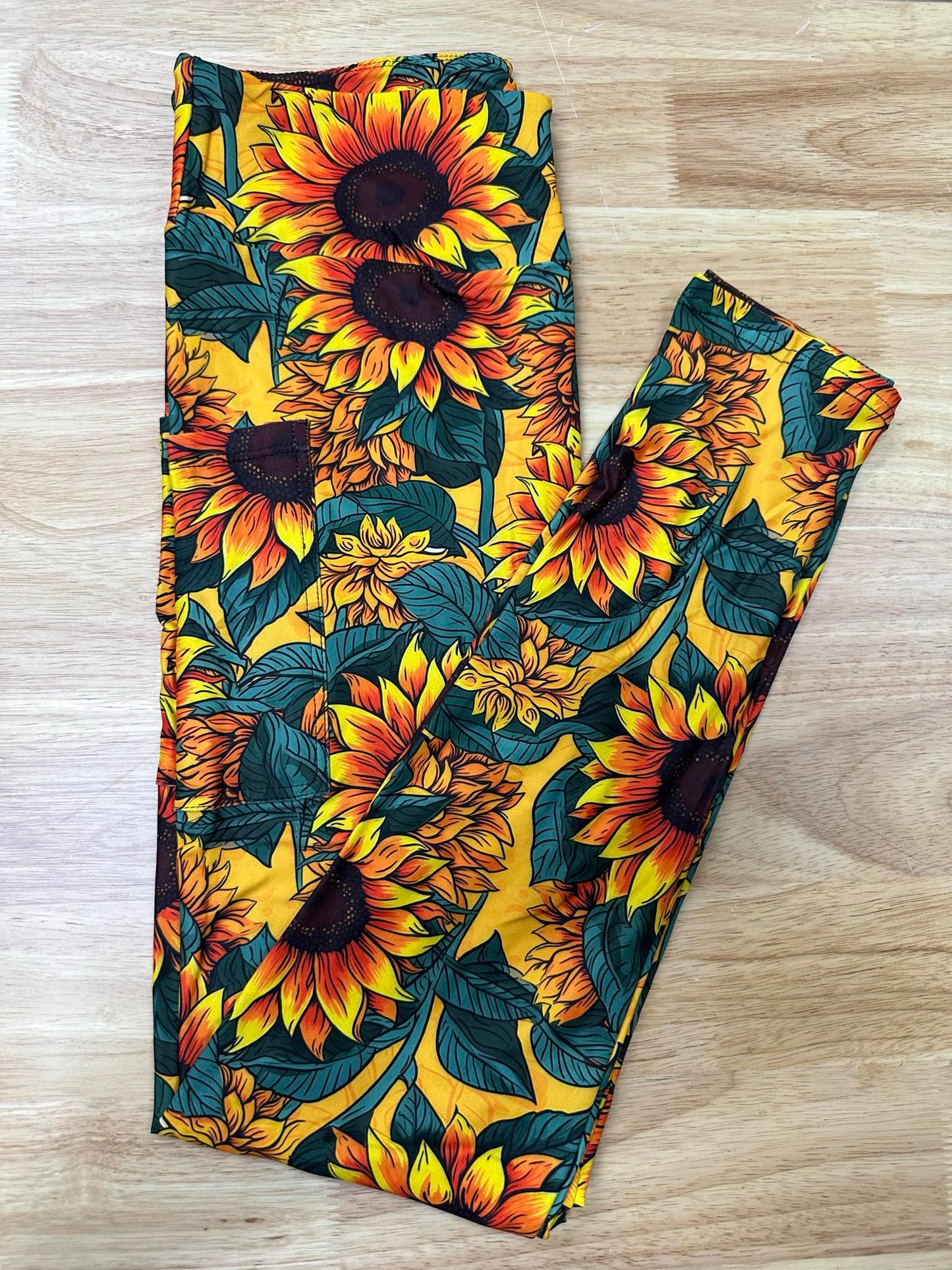 Stunning Sunflower Leggings w/ Pockets