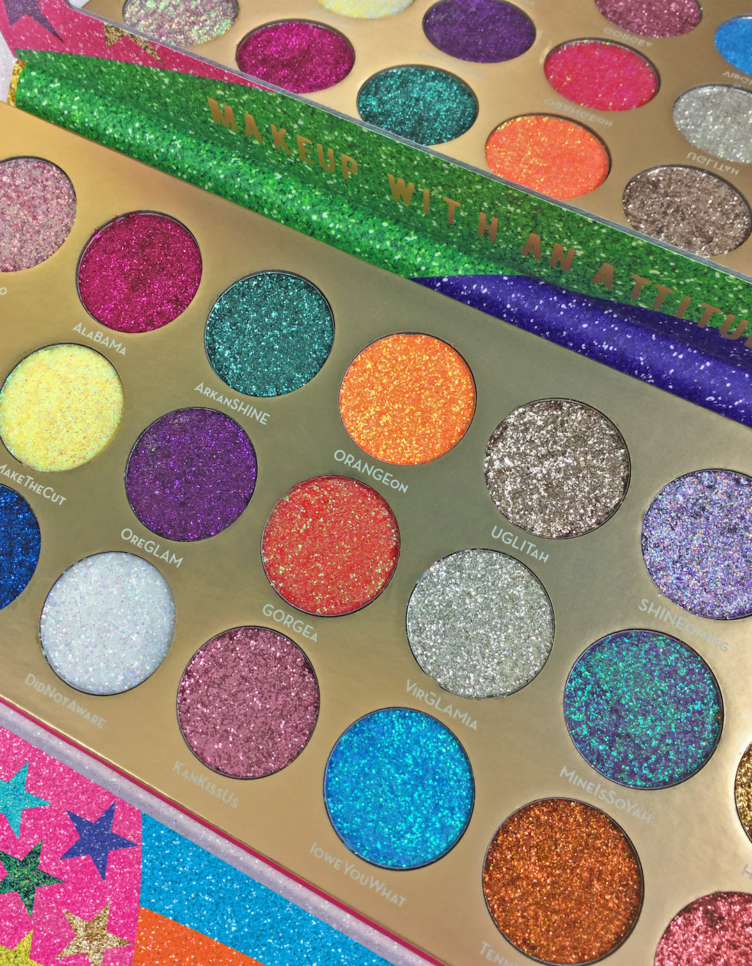 United Shades of Glitter - 21 Pressed Glitter Eyeshadow Palette