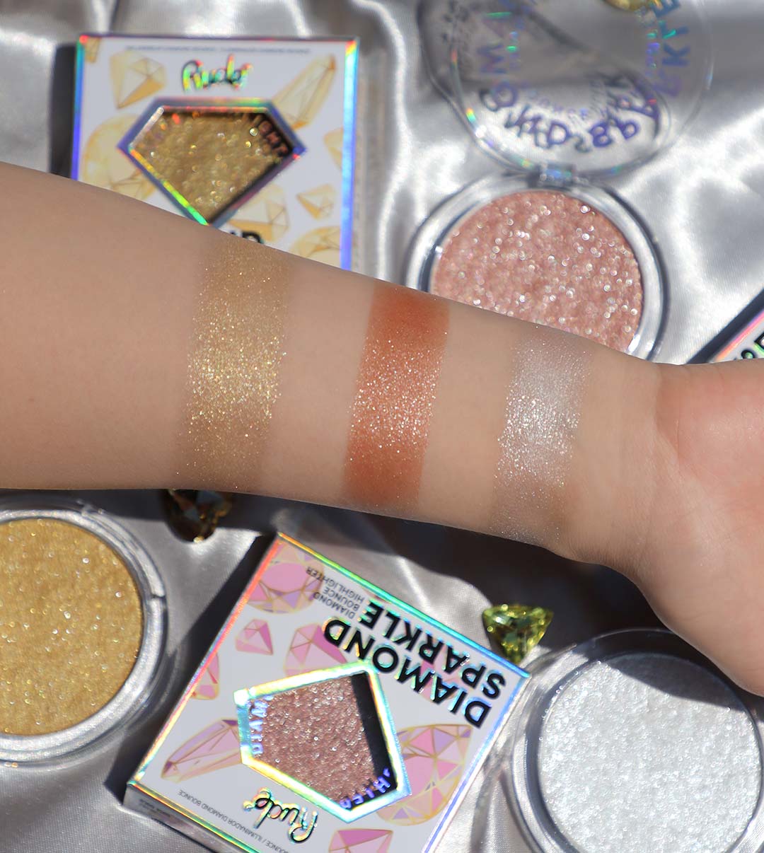 Diamond Sparkle Diamond Bounce Highlighter