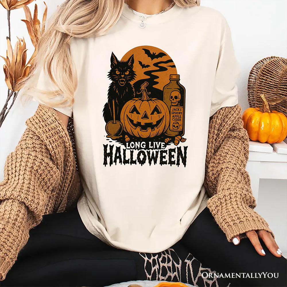 Long Live Halloween T-Shirt, Retro Black Cat Pumpkin Tee for Horror Fans