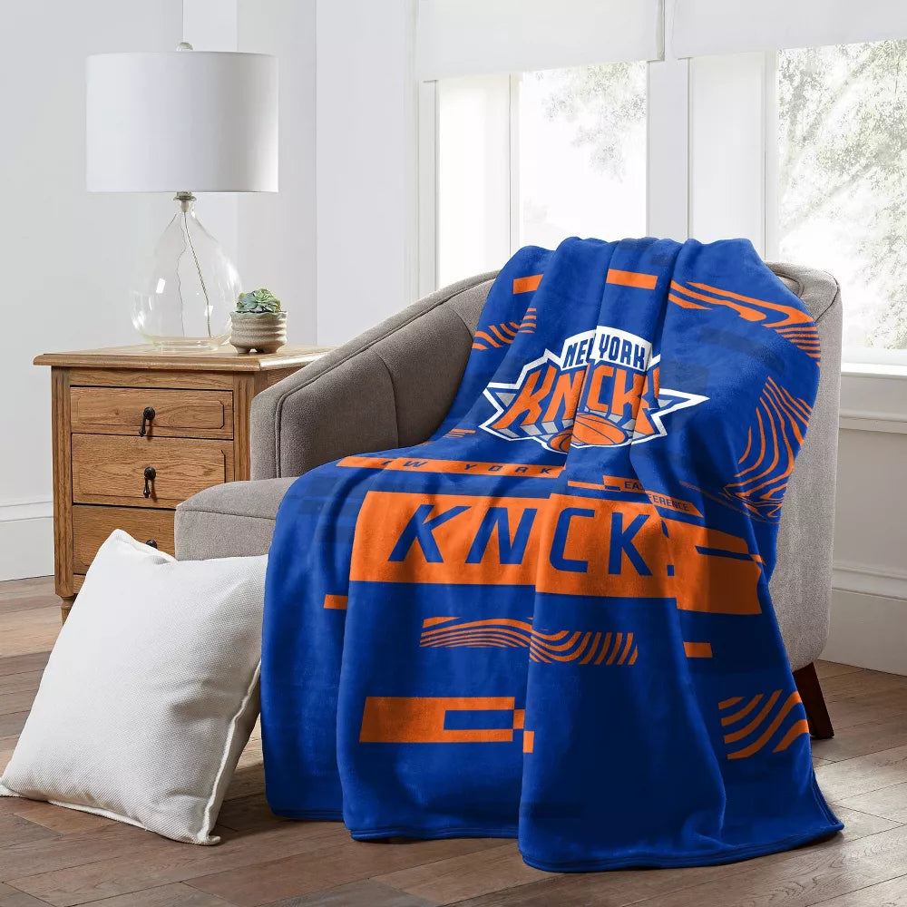 NBA New York Knicks Digitized 60 x 80 Raschel Throw Blanket