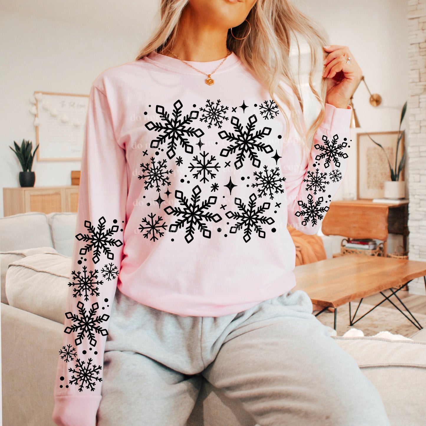 SINGLE COLOR SNOWFLAKES SWEATSHIRT W/ SLEEVE PRINT