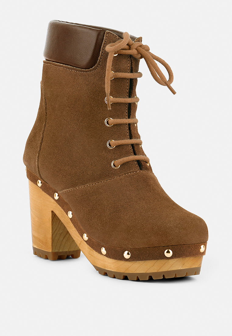 Maaya Handcrafted Collared Suede Boot