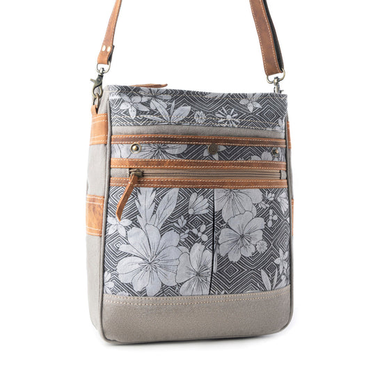 Myra Carefree Days vintage shoulder bag for Women in sage with leather details