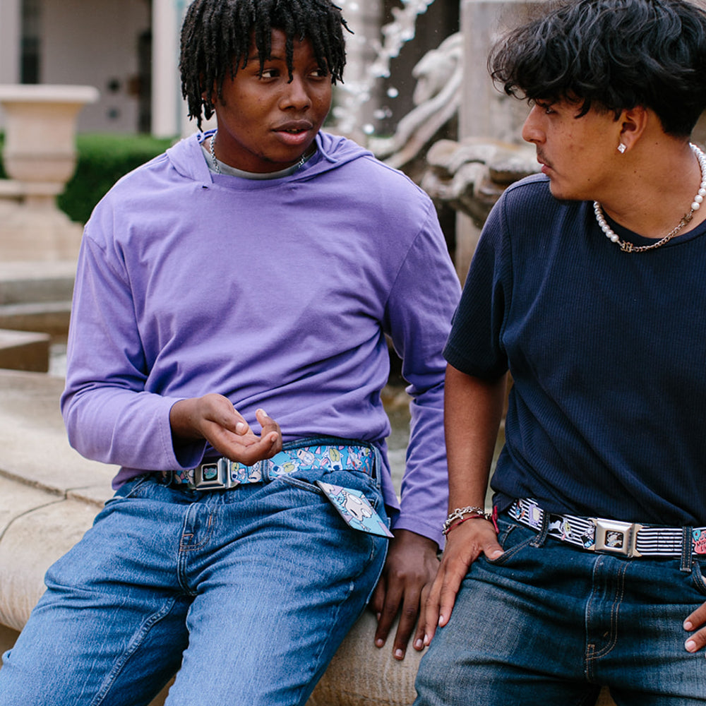 ROCKO'S MODERN LIFE Logo Full Color Black/Blues Seatbelt Belt - Rocko & Spunky Scattered Expressions/Triangles Blue/Lavender Webbing