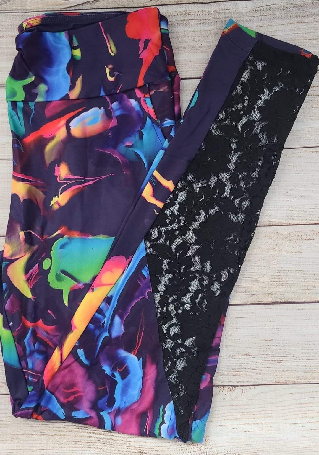 Colorgasm Leggings with lace panels