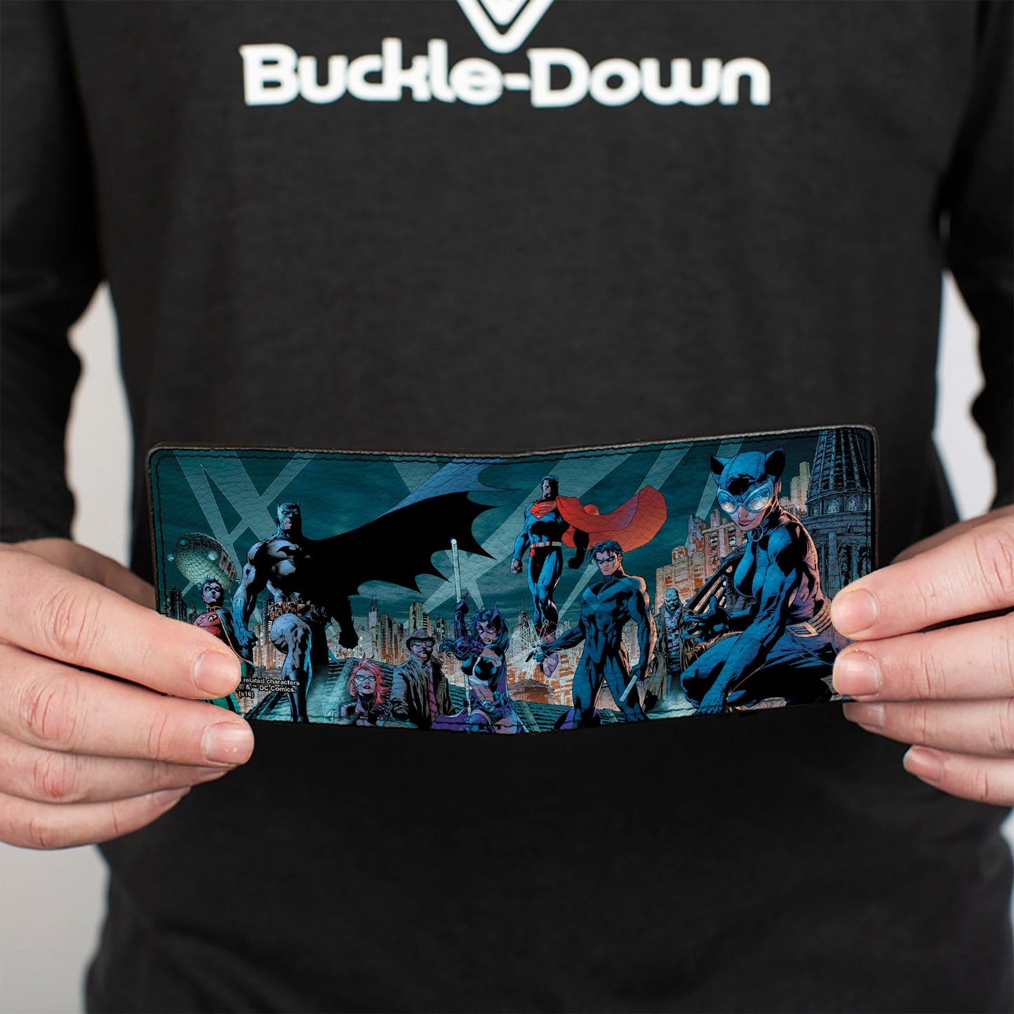 Bi-Fold Wallet - Batman Issue #619 Hush 9-Character Gotham City Skyline Cover Pose