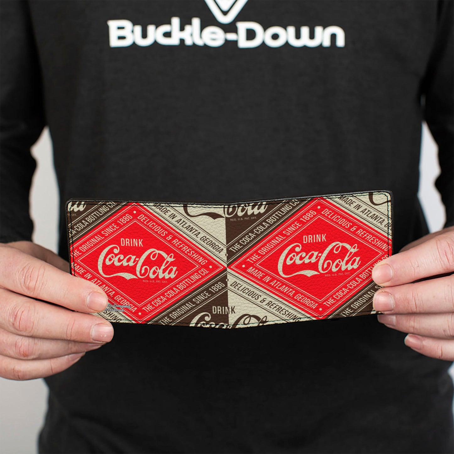 Bi-Fold Wallet - DRINK COCA-COLA DELICIOUS & REFRESHING Blocks Red/Brown/White