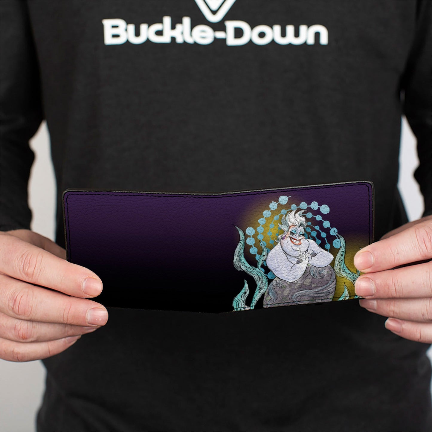 Bi-Fold Wallet - The Little Mermaid Ursula Smiling Sketch Pose Purple Fade