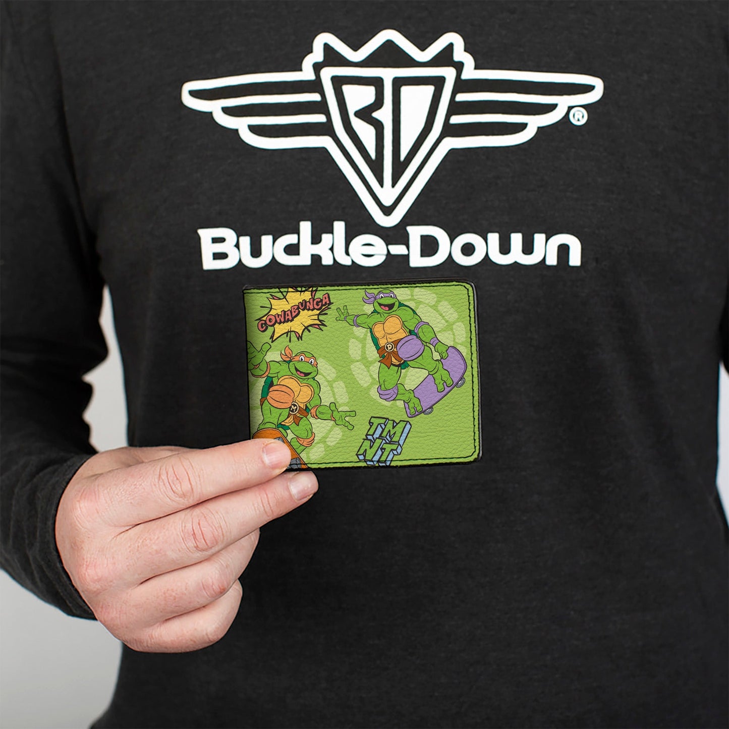 Bi-Fold Wallet - Teenage Mutant Ninja Turtles COWABUNGA Skateboarding Poses Greens
