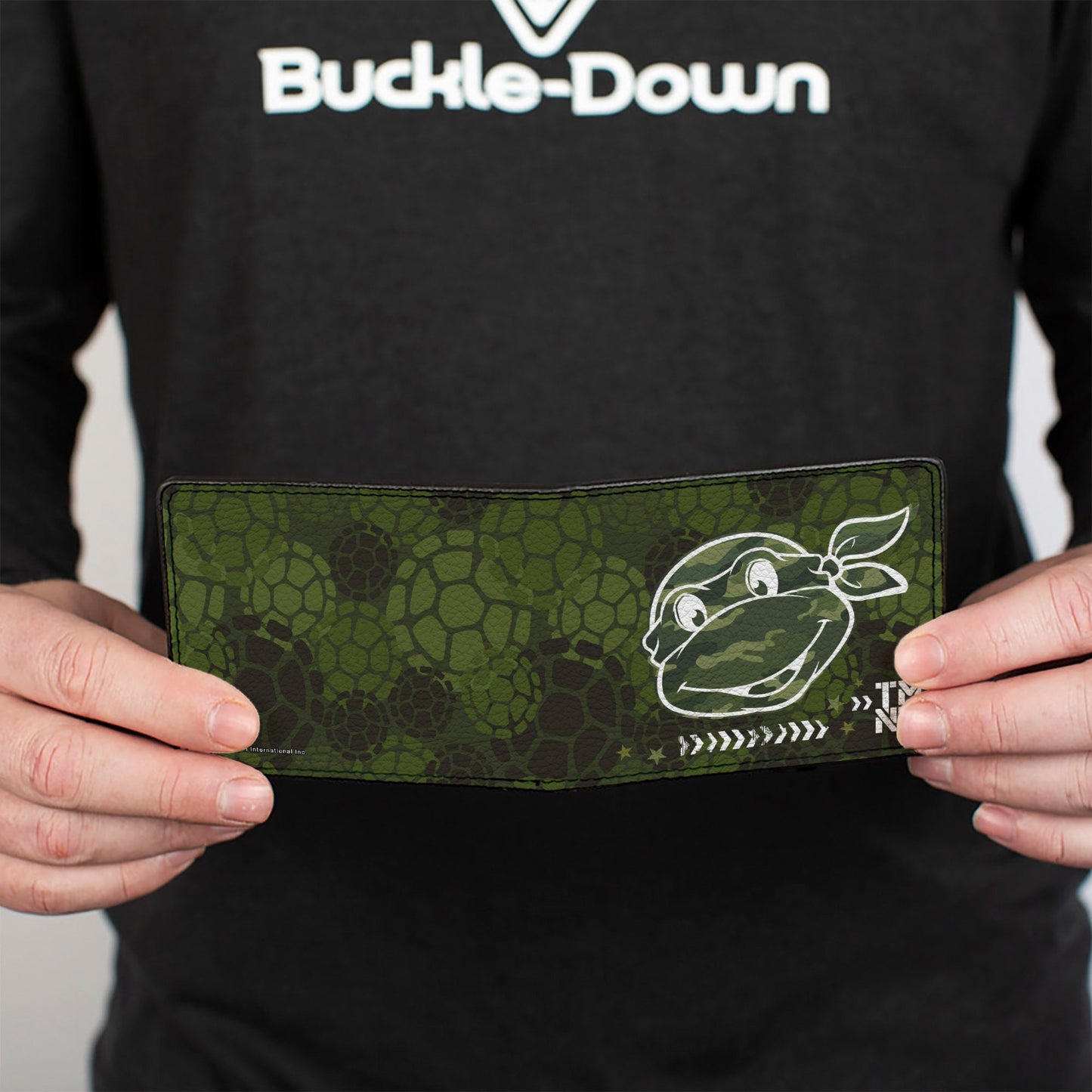 Bi-Fold Wallet - Classic Turtle Face CLOSE-UP Outline TMNT Turtle Shell Camo Olive White