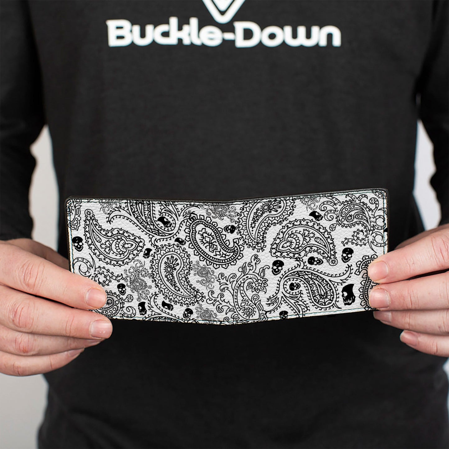 Bi-Fold Wallet - Bandana Skulls White Black