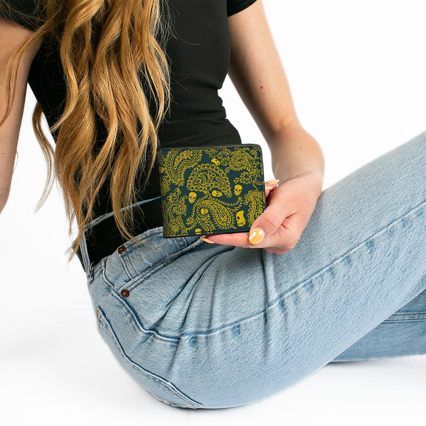 Bi-Fold Wallet - Bandana Skulls Green Gold