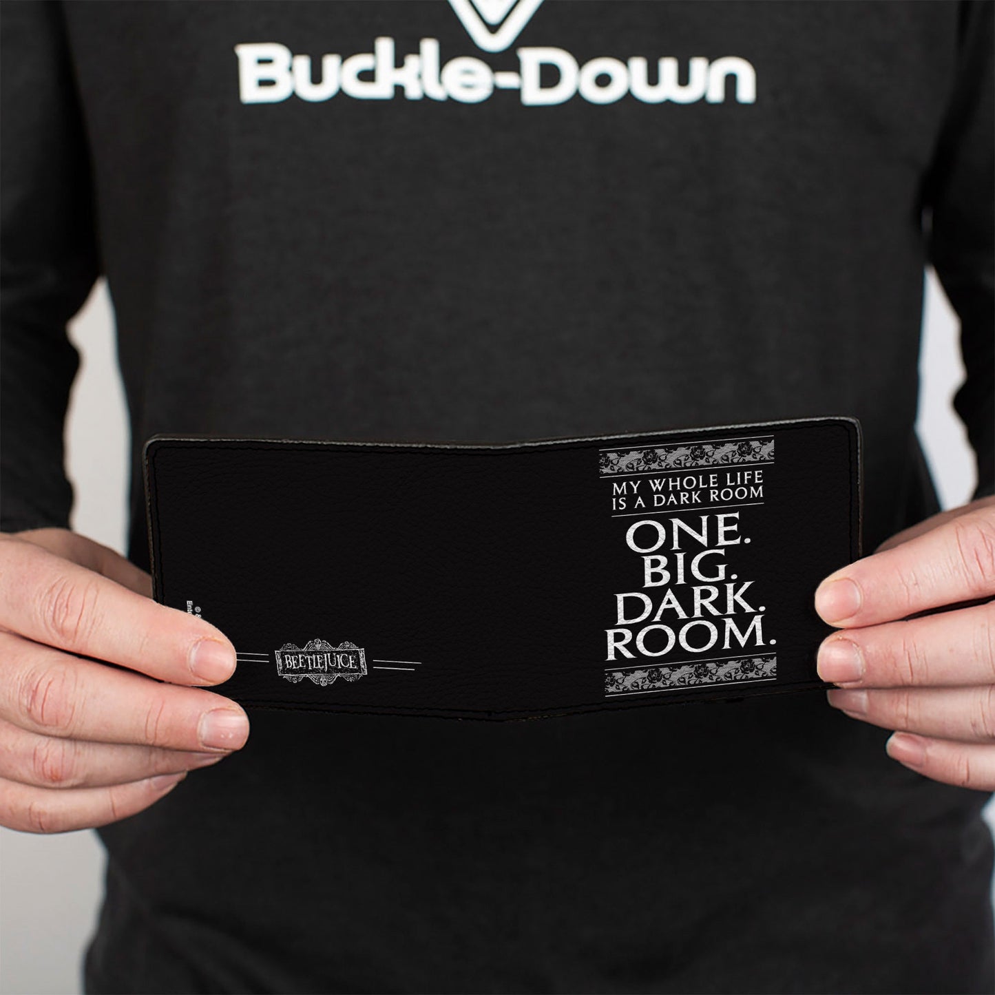 Bi-Fold Wallet - Beetlejuice ONE BIG DARK ROOM Lydia Quote Black/White