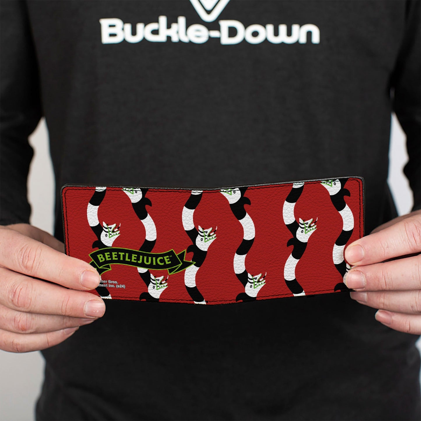 Bi-Fold Wallet - BEETLEJUICE Banner Sandworm Stripe Bed/Black/White