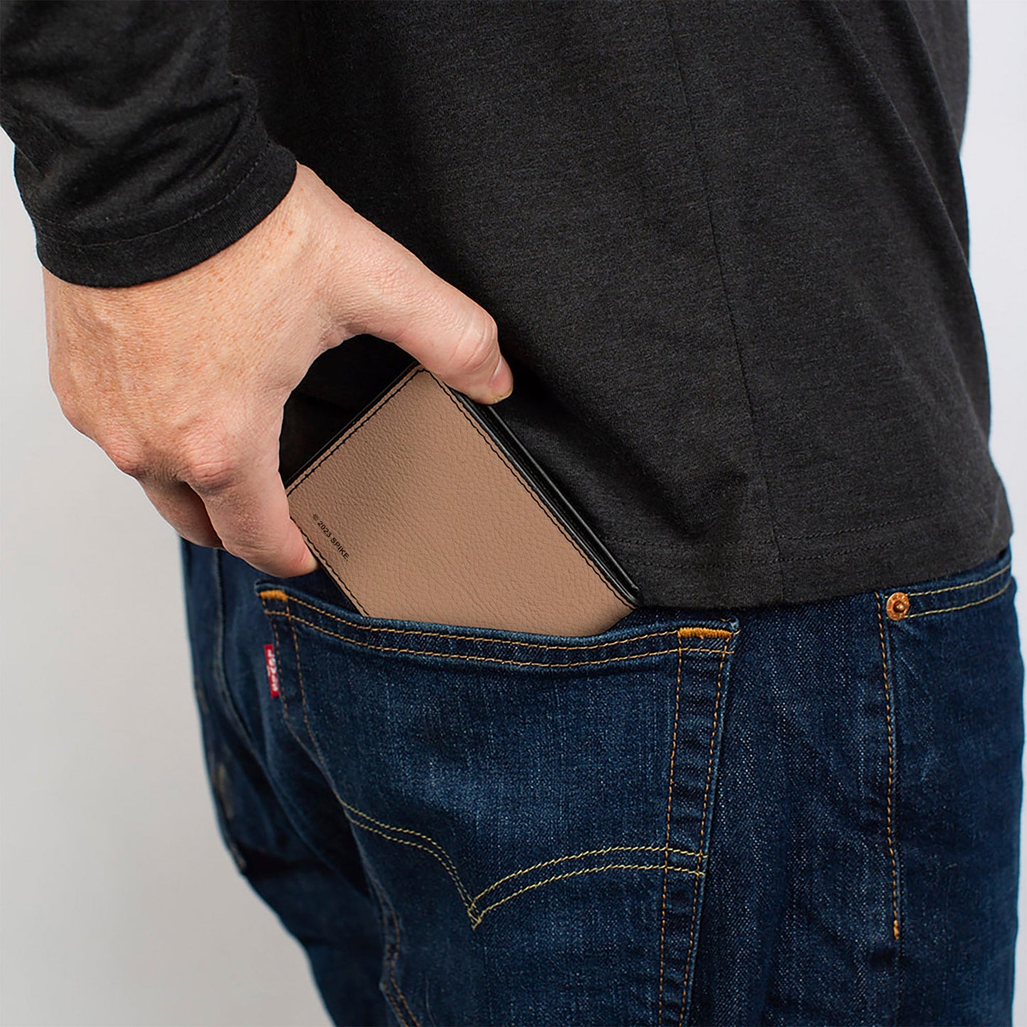 Bi-Fold Wallet - YELLOWSTONE PROTECT THE LAND SINCE 1886 Tan/Brown