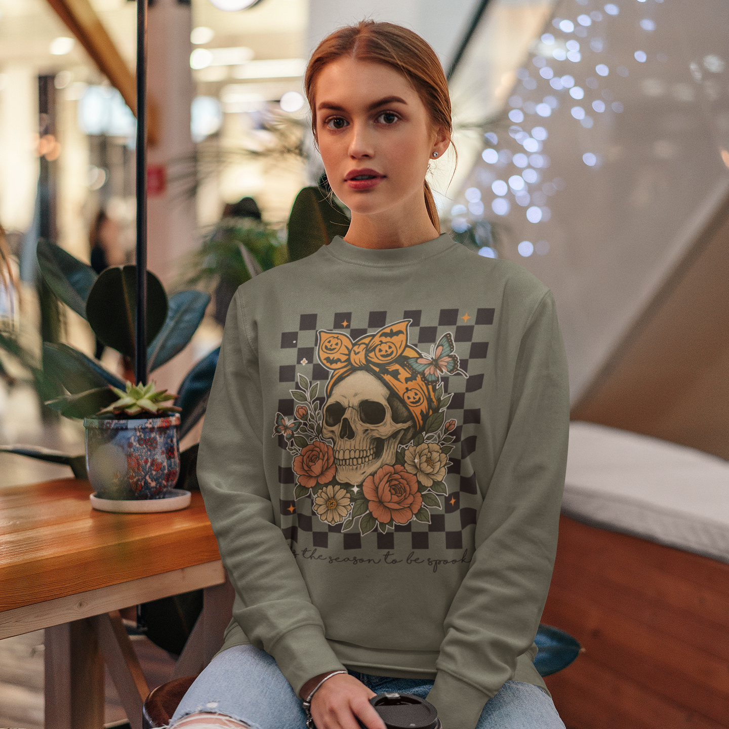'Tis the Season to Be Spooky Graphic Sweatshirt