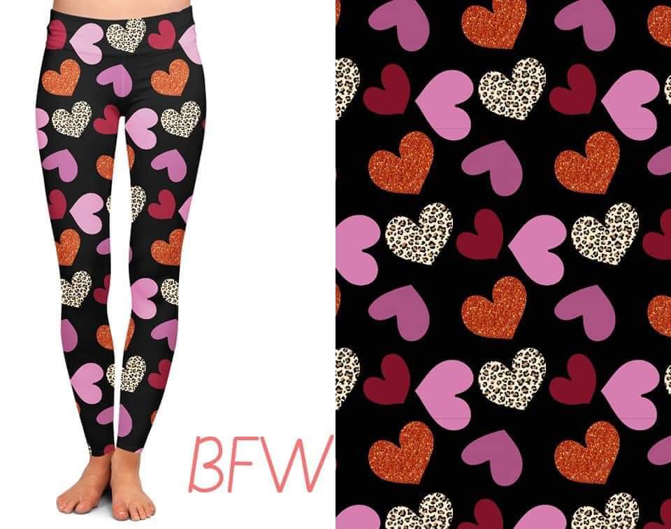 Fallin Hearts Leggings with pockets