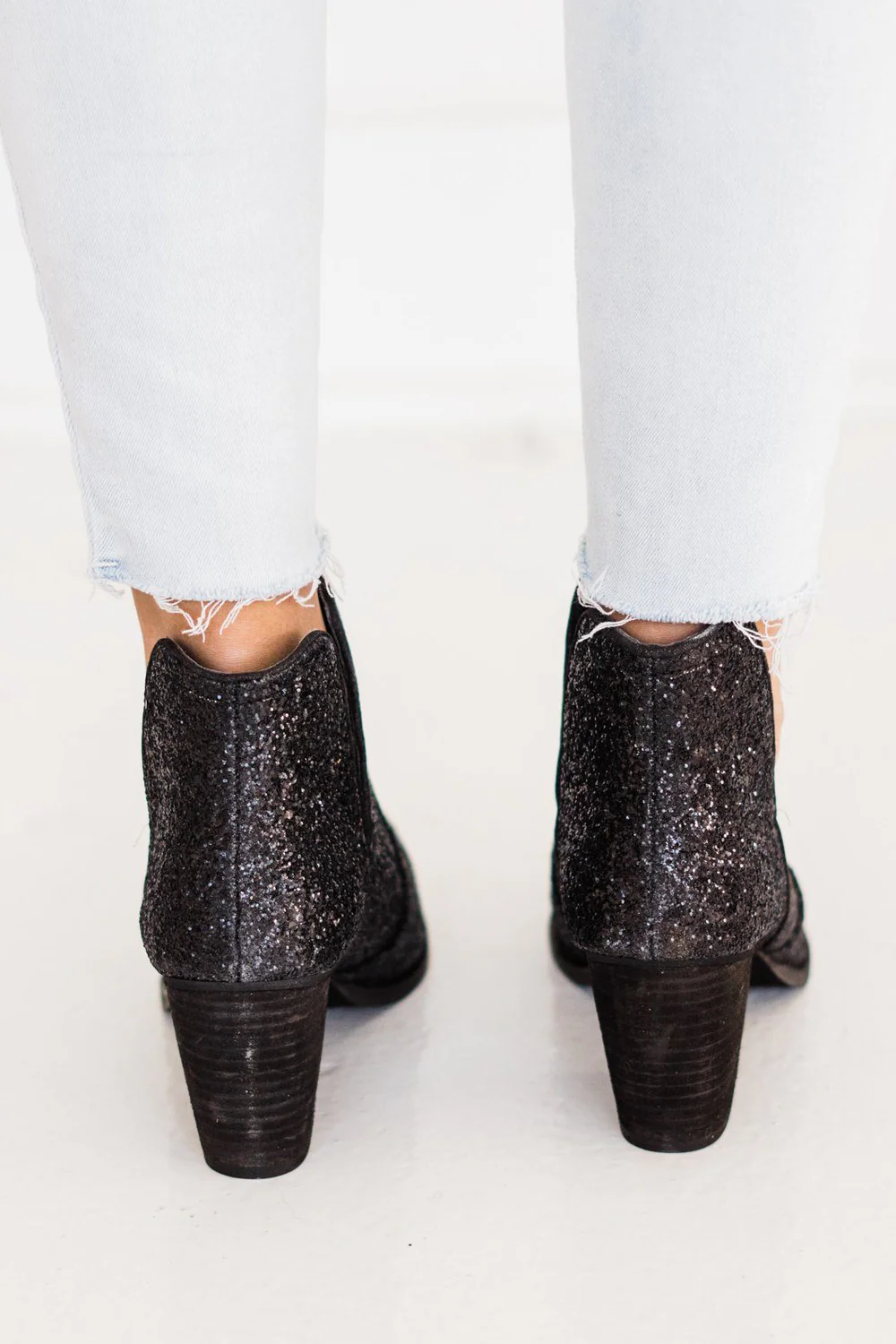 Not Rated - Fiera Glitter Booties in Black