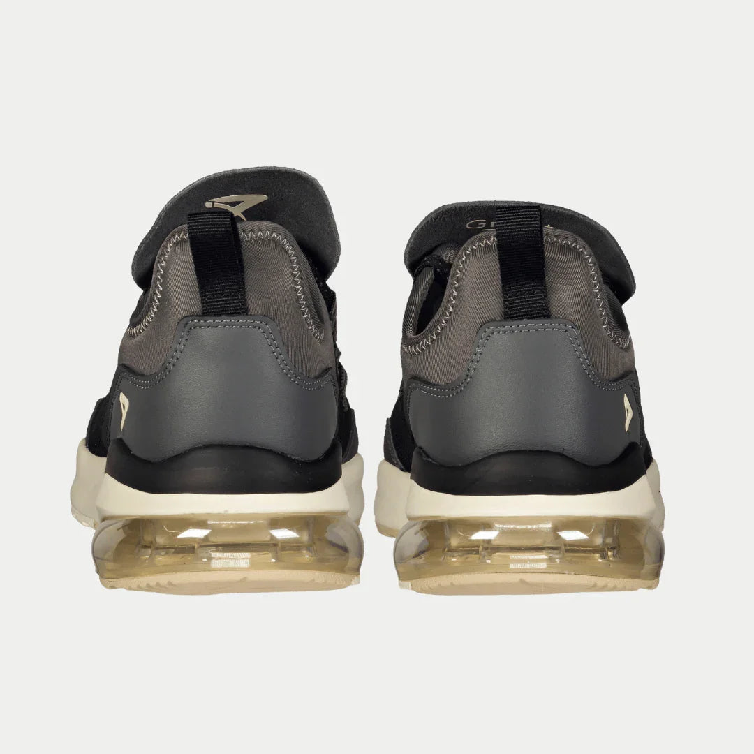 LA Gear Men’s Runyon Lowtop | Black x Gray