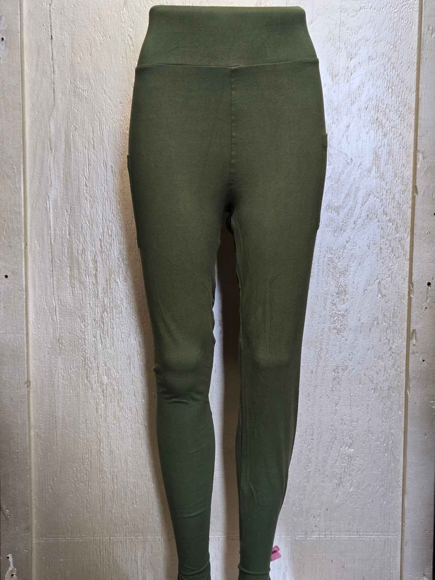 Army green capris and leggings with pockets