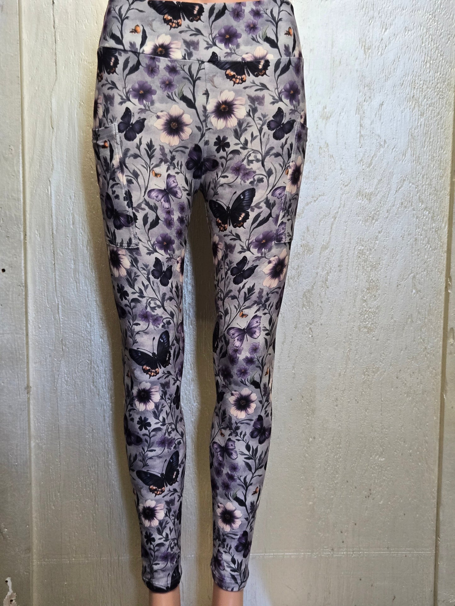 Grey butterflies leggings and capris with pockets