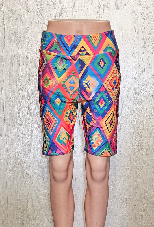 Fiesta Rhombus Patches capris and biker shorts with pockets