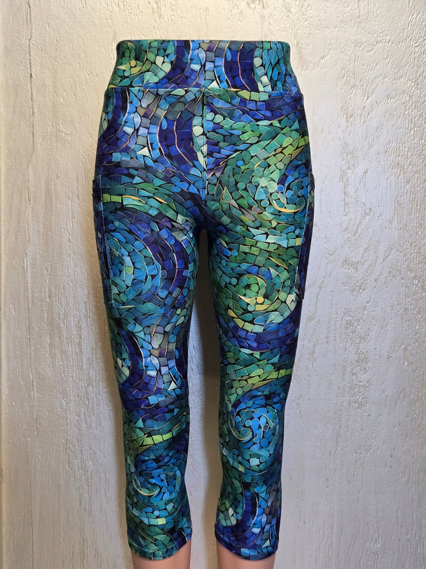 Green gemstone swirl capris and skorts with pockets