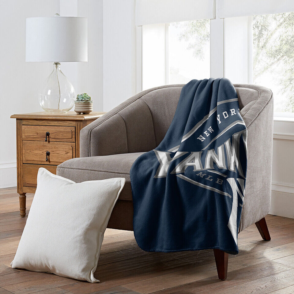 New York Yankees Campaign Fleece Blanket 50x60