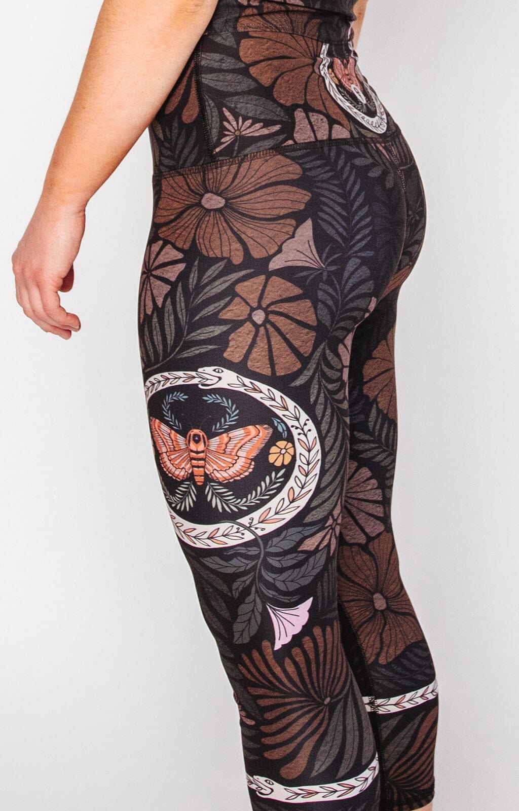 Ouroboros Printed Yoga Crops