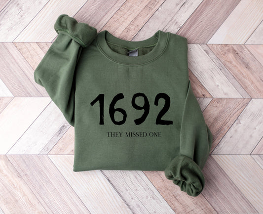 1692 Graphic Tee