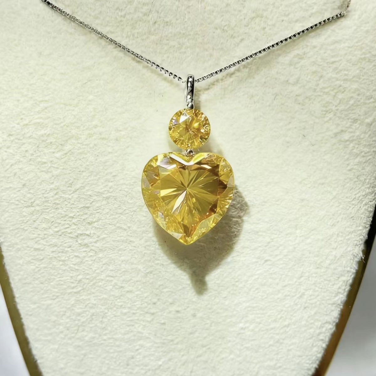 1b80345c-271b-4532-85ff-3c8ee9289f8c-Max