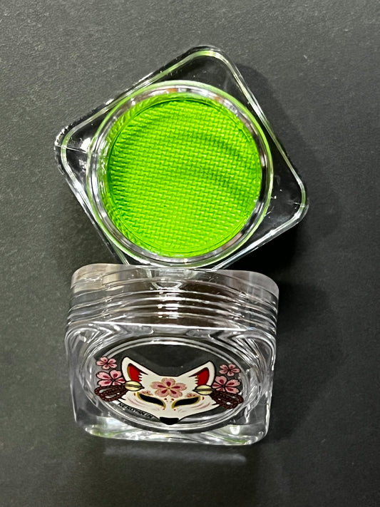 22 - Kelly (Green) Water Activated Graphic Liner