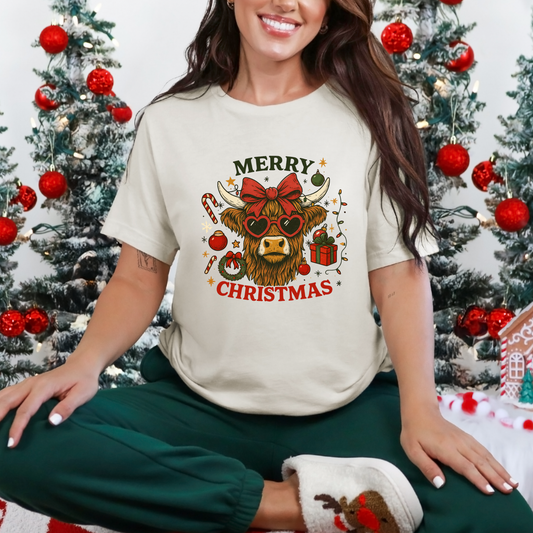 Merry Christmas Cow Graphic Tee