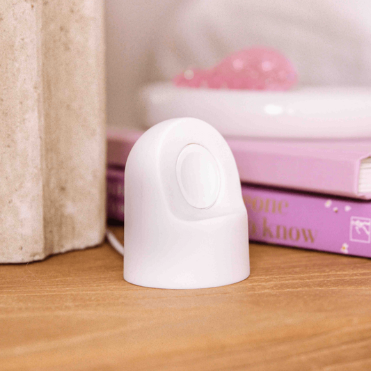 Dynamis Charging Nightstand