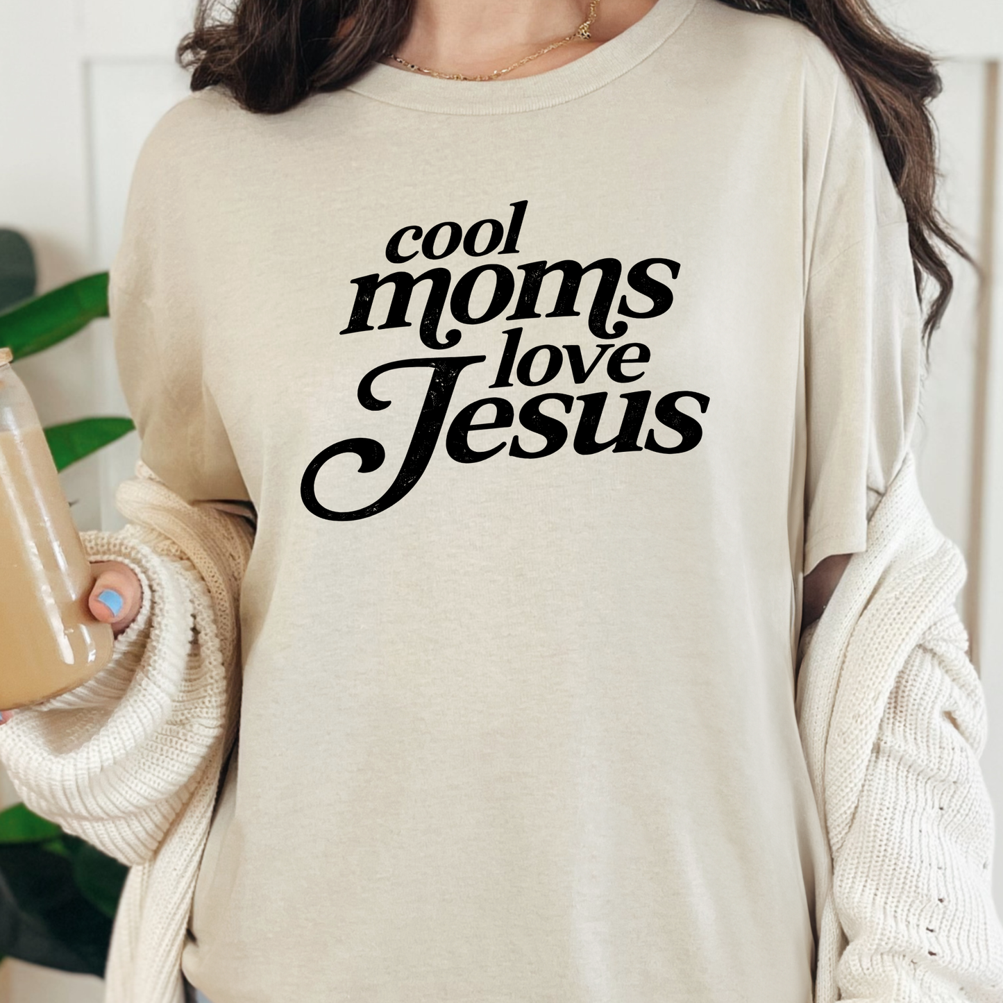 Cool Moms Love Jesus Black Graphic Tee