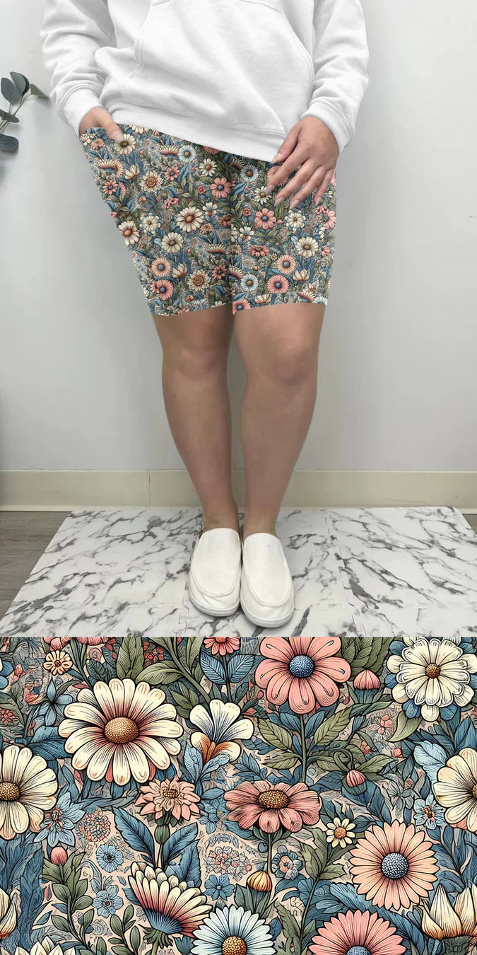 Spring Floral Bermuda Shorts w/ Pockets