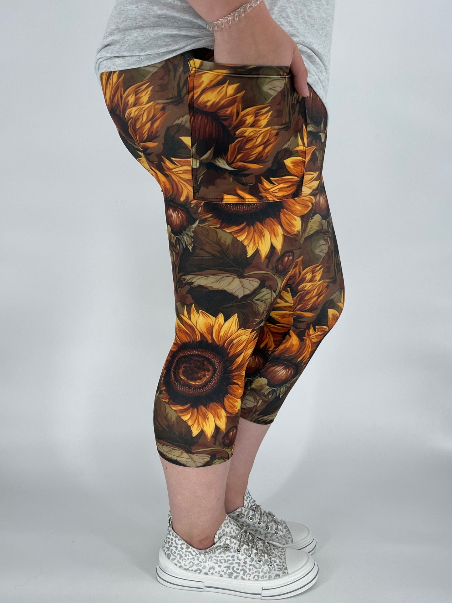 Sunflower Harvest Capri Leggings w/ Pockets