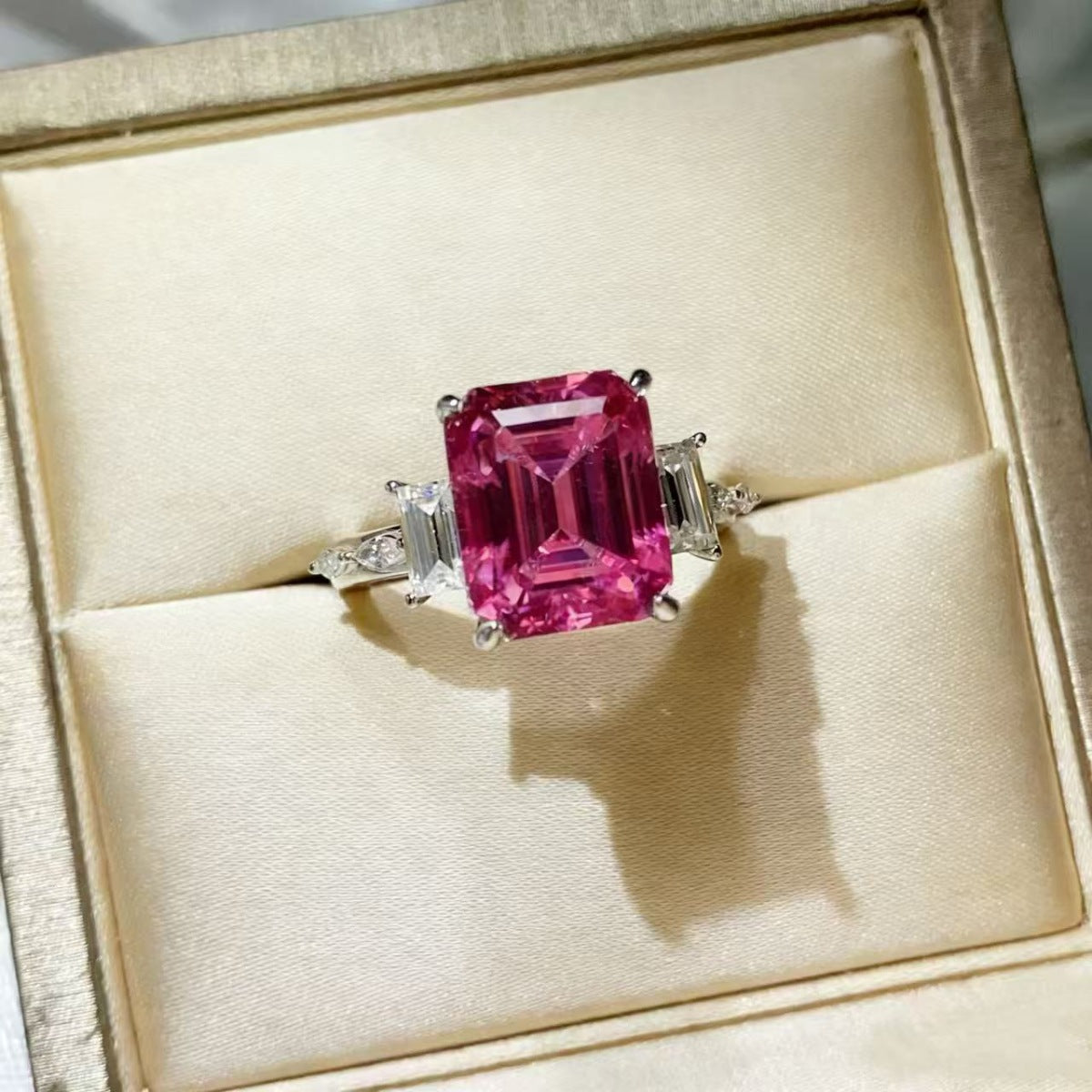 5a453b81-5962-4518-91cb-01ae7dbe5702-Max