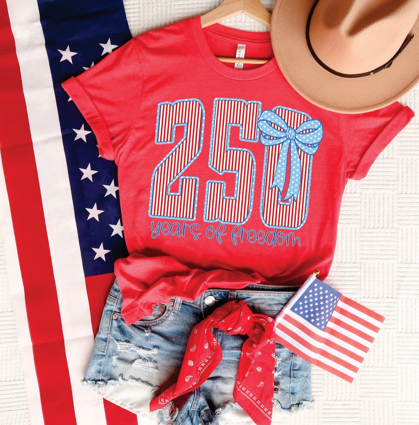 Americana 250 Tee