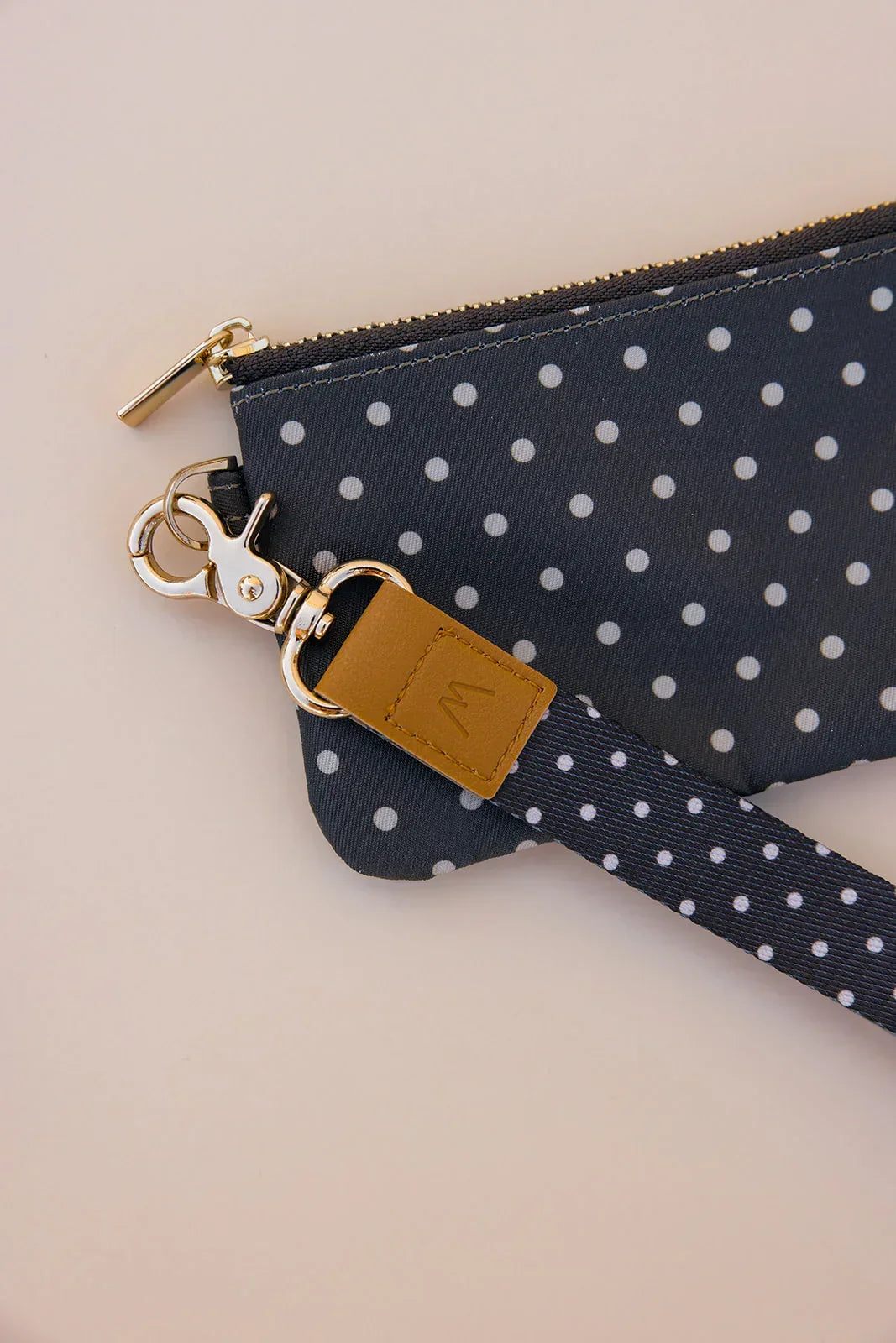 Cocoa Dot Wrist Lanyard