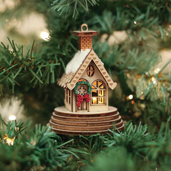 Elf Cottage (Illuminated)