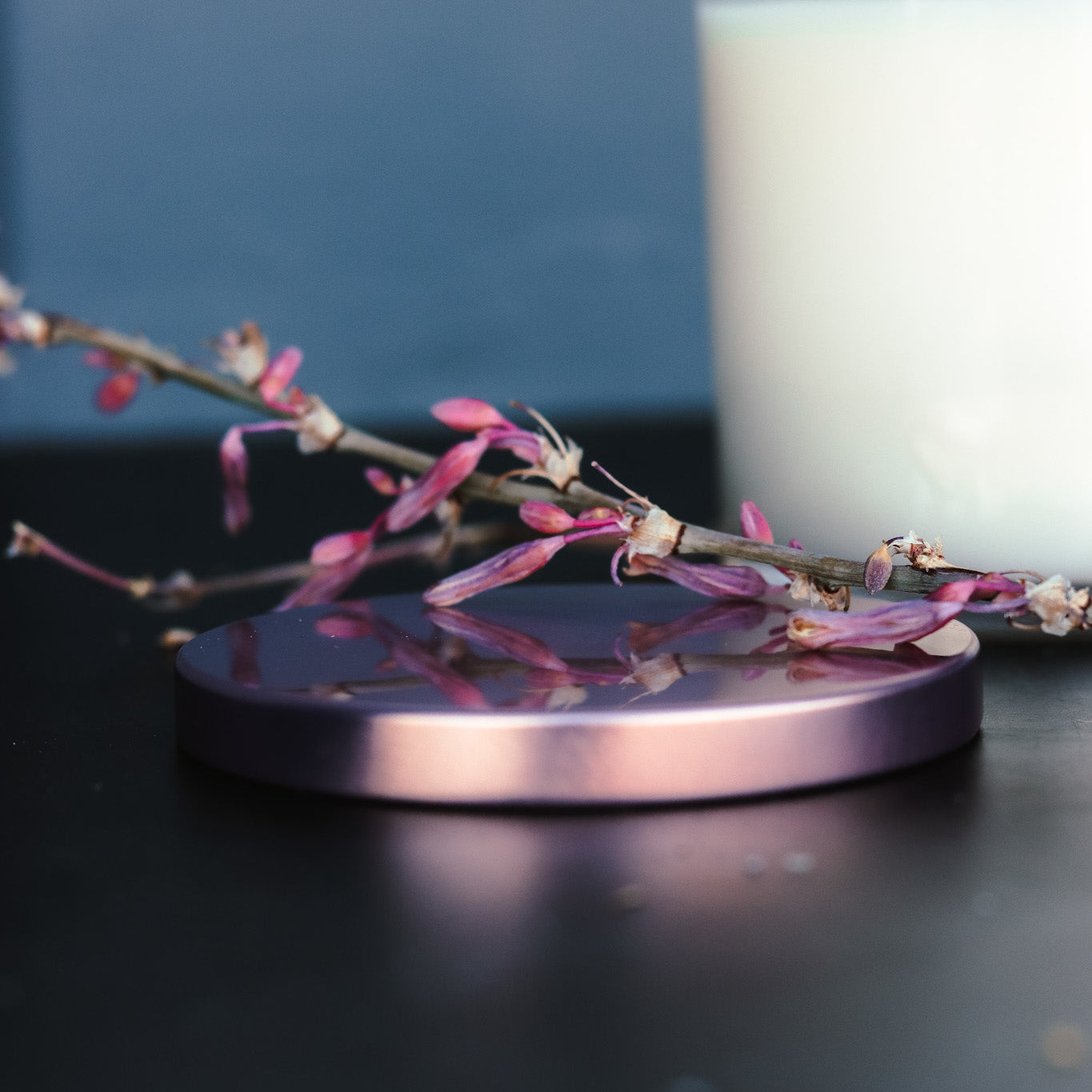 Rose Petals & Birch - 9 oz Whiskey Glass Candle