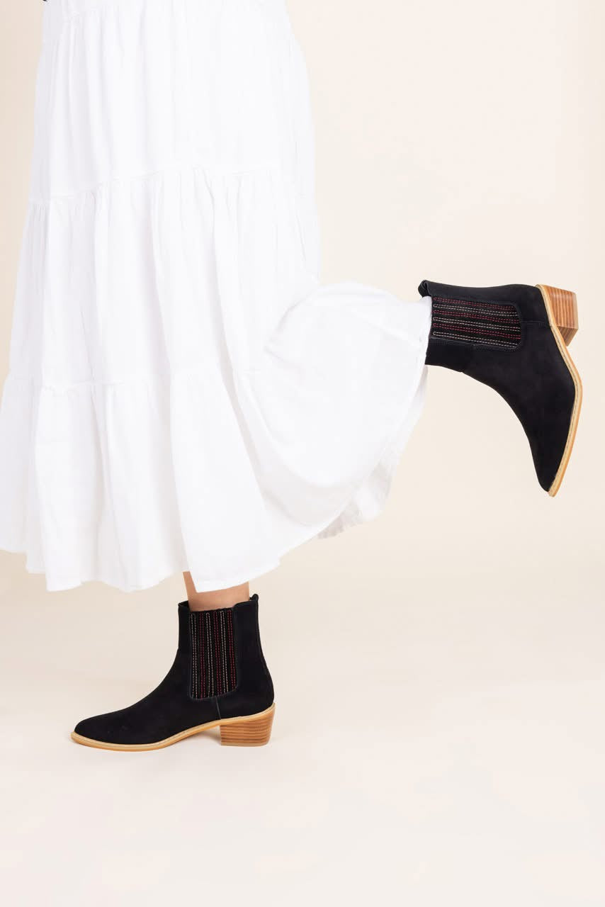 Leonor Suede Ankle Boot in Black
