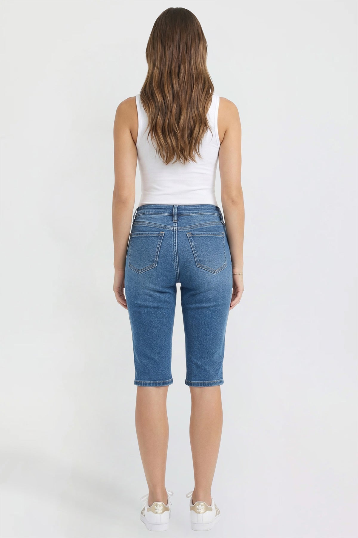 Women's Luxe Essential Capri