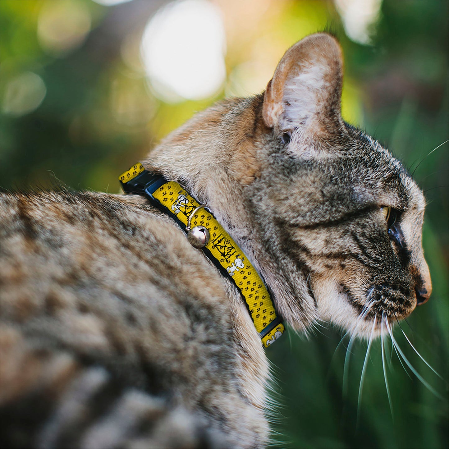 Breakaway Cat Collar with Bell - Peanuts Snoopy Smiling Pose/Paw Print Yellow/Black/White