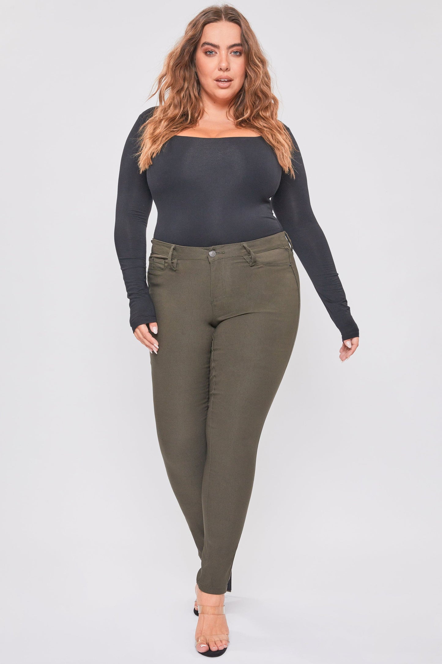 Women's Plus Mid Rise Hyperstretch Skinny Pants